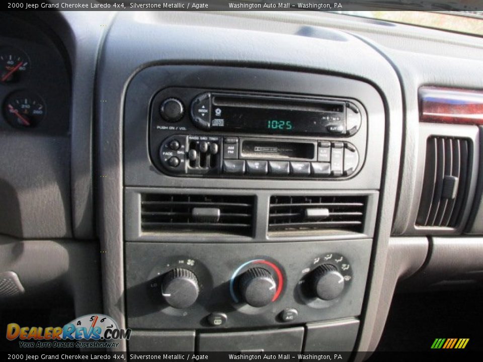 2000 Jeep Grand Cherokee Laredo 4x4 Silverstone Metallic / Agate Photo #23