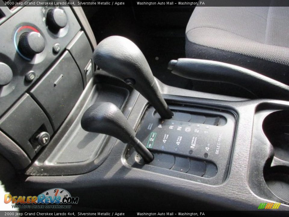 2000 Jeep Grand Cherokee Laredo 4x4 Silverstone Metallic / Agate Photo #24
