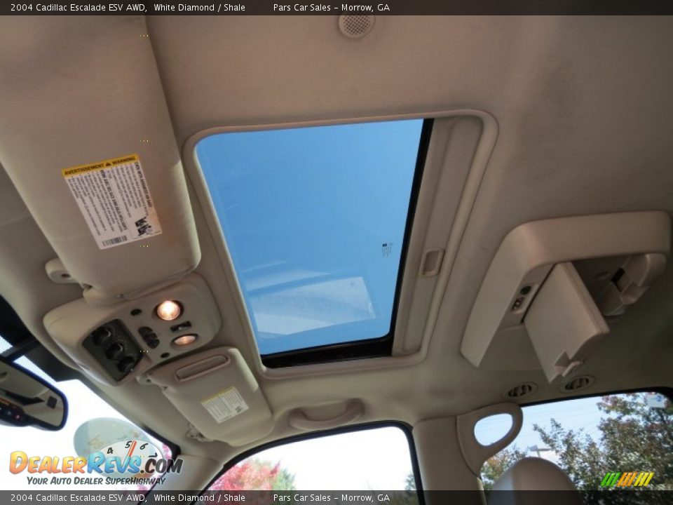 2004 Cadillac Escalade ESV AWD White Diamond / Shale Photo #7
