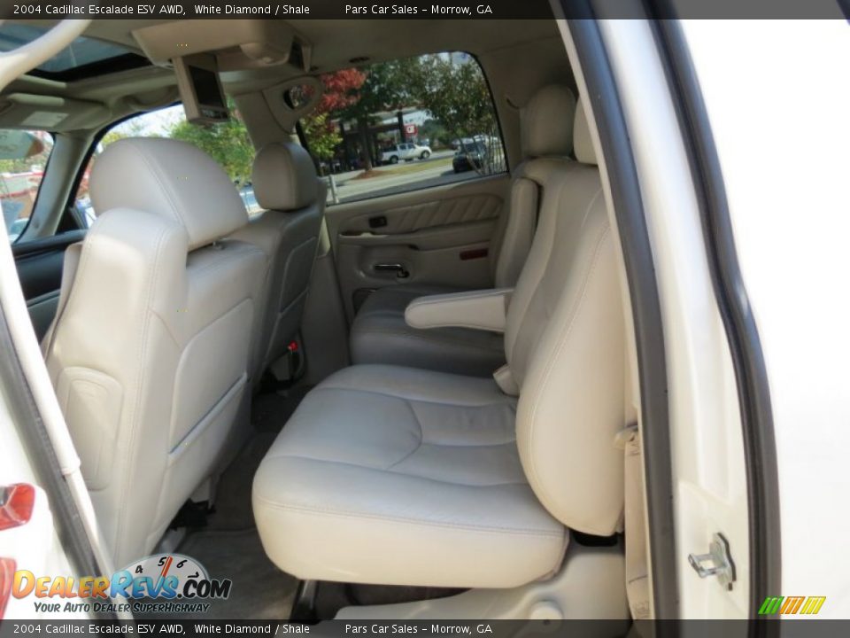 2004 Cadillac Escalade ESV AWD White Diamond / Shale Photo #9