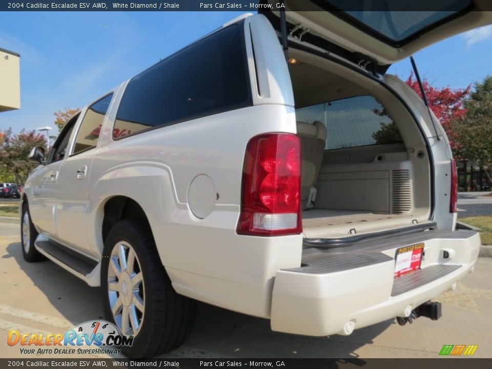 2004 Cadillac Escalade ESV AWD White Diamond / Shale Photo #12