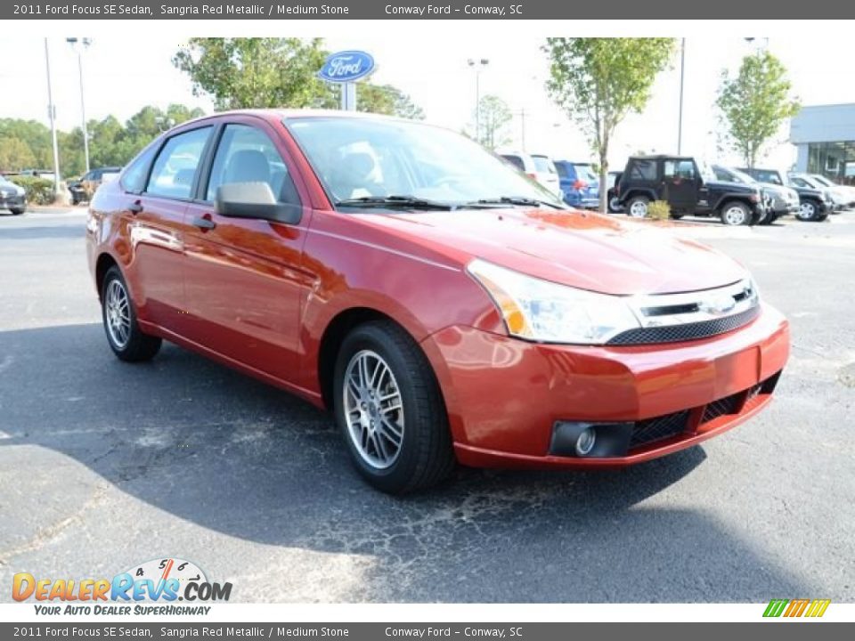 2011 Ford Focus SE Sedan Sangria Red Metallic / Medium Stone Photo #3