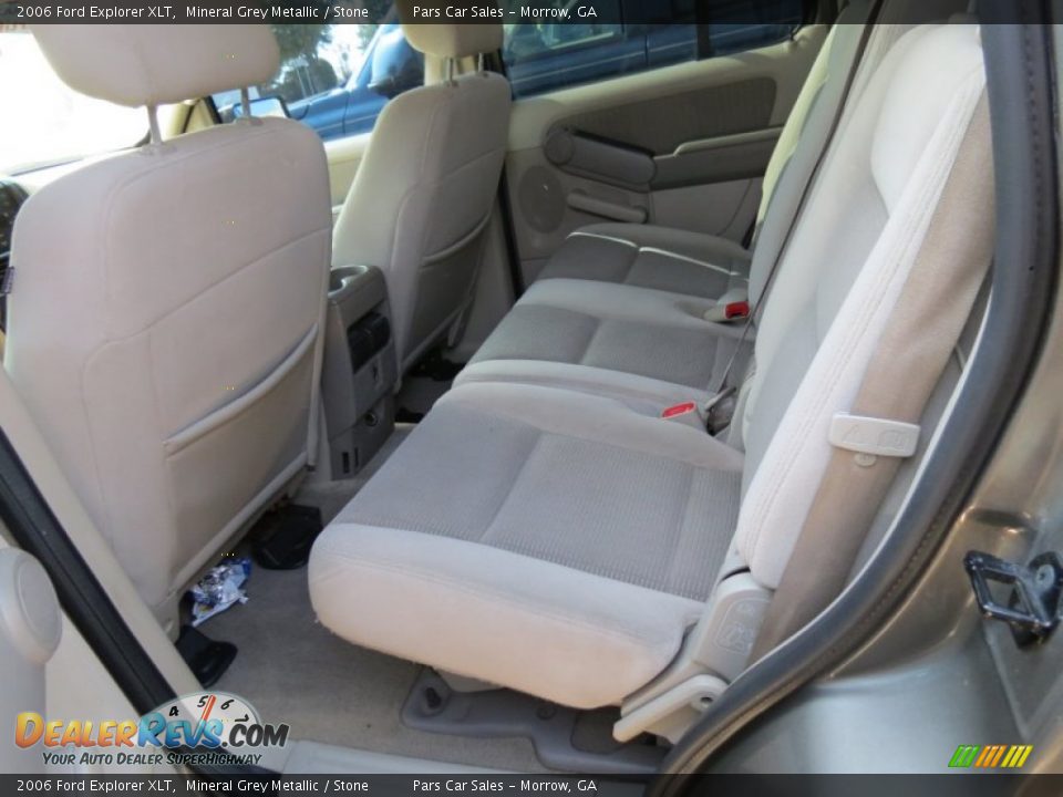 2006 Ford Explorer XLT Mineral Grey Metallic / Stone Photo #7