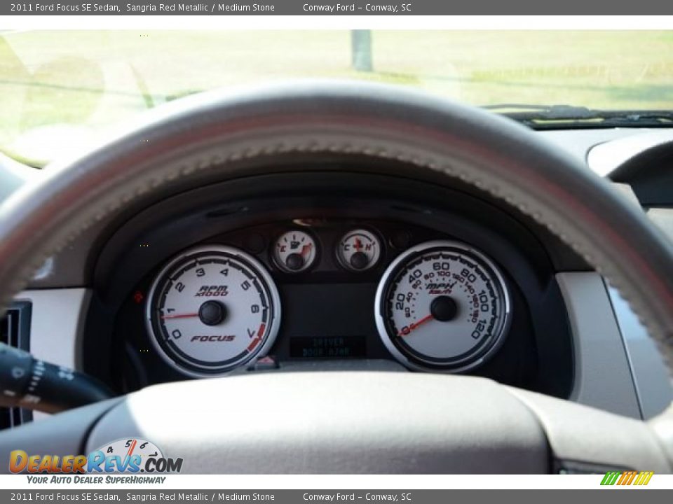 2011 Ford Focus SE Sedan Sangria Red Metallic / Medium Stone Photo #22