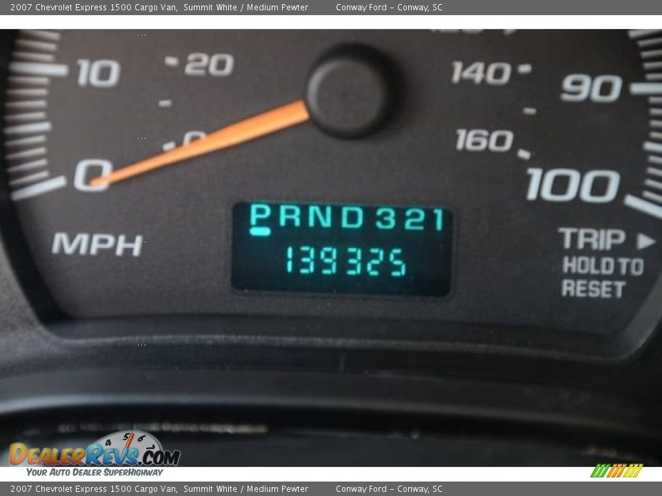 2007 Chevrolet Express 1500 Cargo Van Summit White / Medium Pewter Photo #15