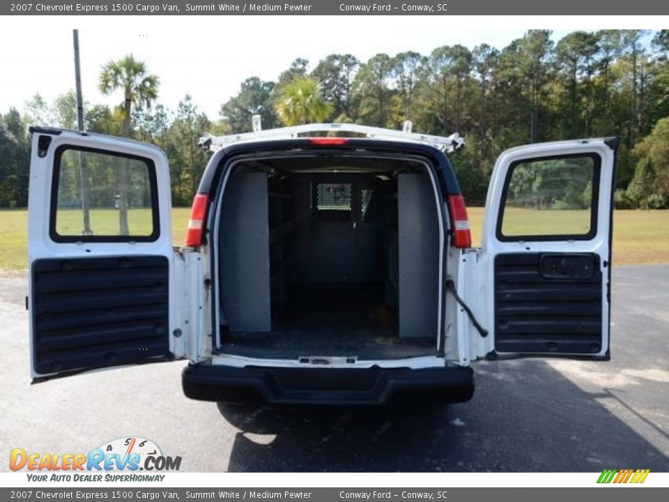 2007 Chevrolet Express 1500 Cargo Van Summit White / Medium Pewter Photo #18