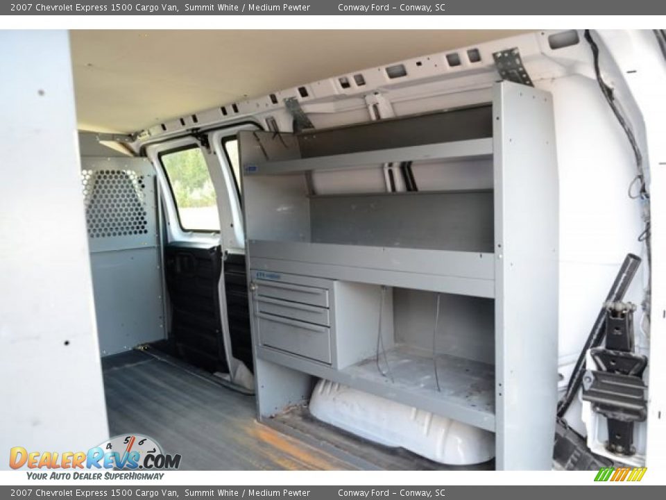 2007 Chevrolet Express 1500 Cargo Van Summit White / Medium Pewter Photo #21