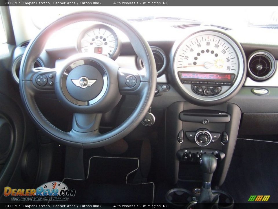2012 Mini Cooper Hardtop Pepper White / Carbon Black Photo #15
