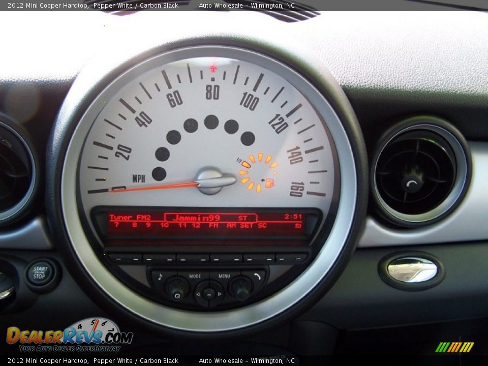 2012 Mini Cooper Hardtop Pepper White / Carbon Black Photo #17