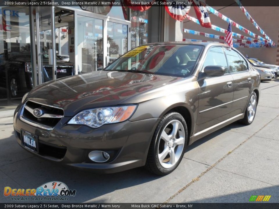 2009 Subaru Legacy 2.5i Sedan Deep Bronze Metallic / Warm Ivory Photo #1
