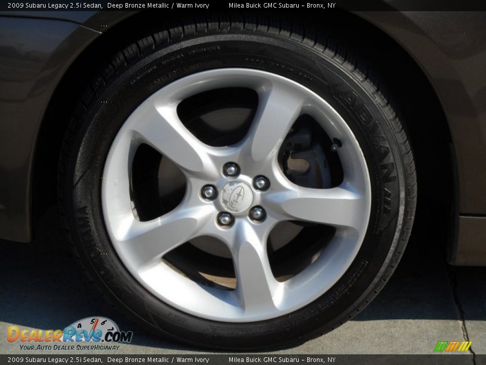 2009 Subaru Legacy 2.5i Sedan Deep Bronze Metallic / Warm Ivory Photo #3