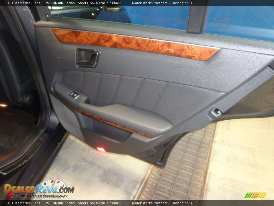 2011 Mercedes-Benz E 350 4Matic Sedan Steel Grey Metallic / Black Photo #27