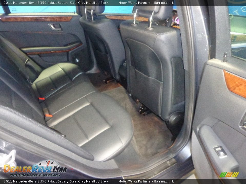 2011 Mercedes-Benz E 350 4Matic Sedan Steel Grey Metallic / Black Photo #28