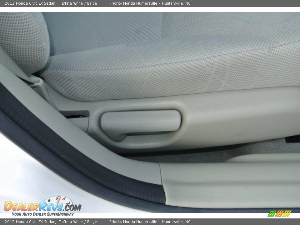 2012 Honda Civic EX Sedan Taffeta White / Beige Photo #22