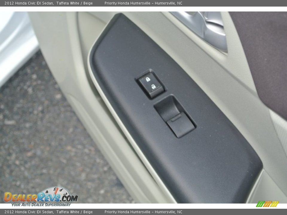 2012 Honda Civic EX Sedan Taffeta White / Beige Photo #24