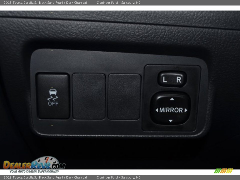 2013 Toyota Corolla S Black Sand Pearl / Dark Charcoal Photo #36