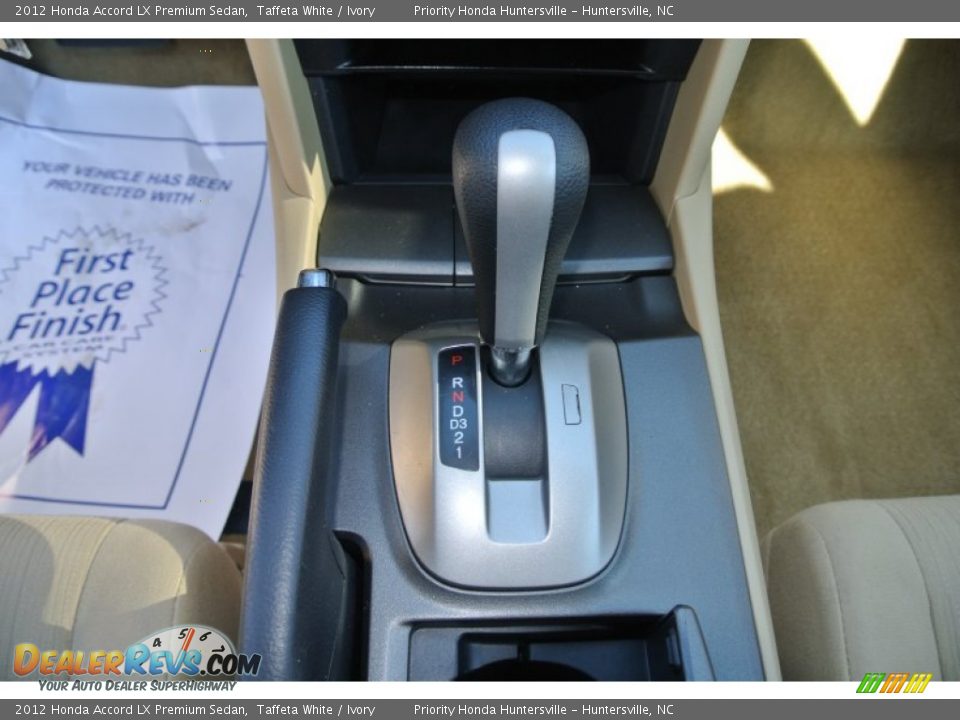 2012 Honda Accord LX Premium Sedan Taffeta White / Ivory Photo #12