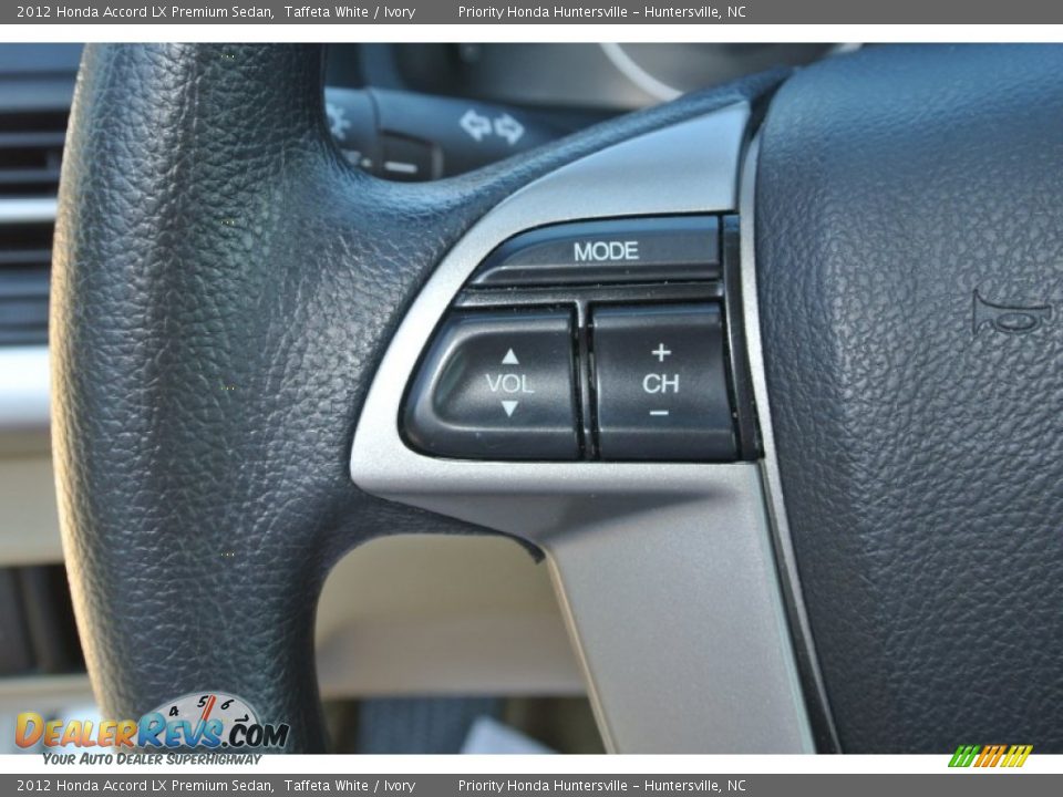 2012 Honda Accord LX Premium Sedan Taffeta White / Ivory Photo #15