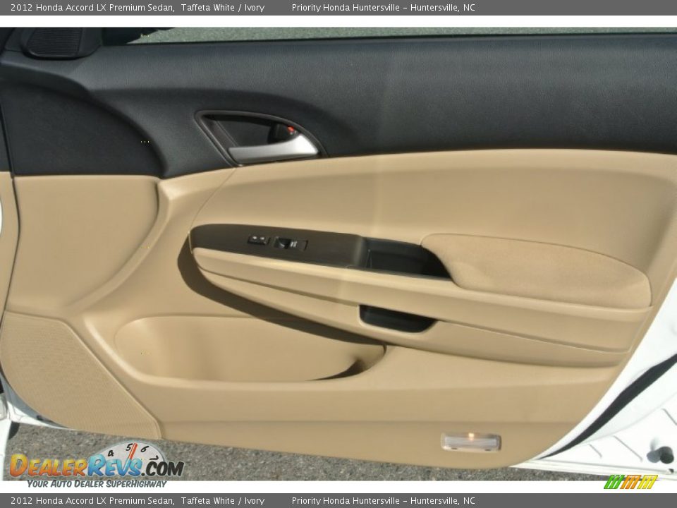 2012 Honda Accord LX Premium Sedan Taffeta White / Ivory Photo #20
