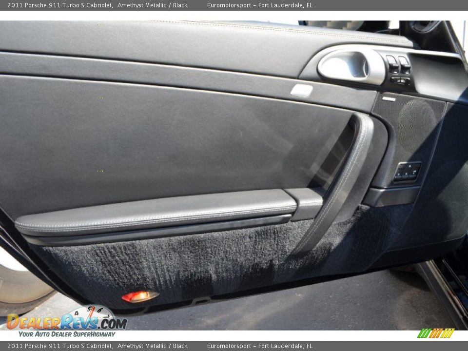 2011 Porsche 911 Turbo S Cabriolet Amethyst Metallic / Black Photo #34