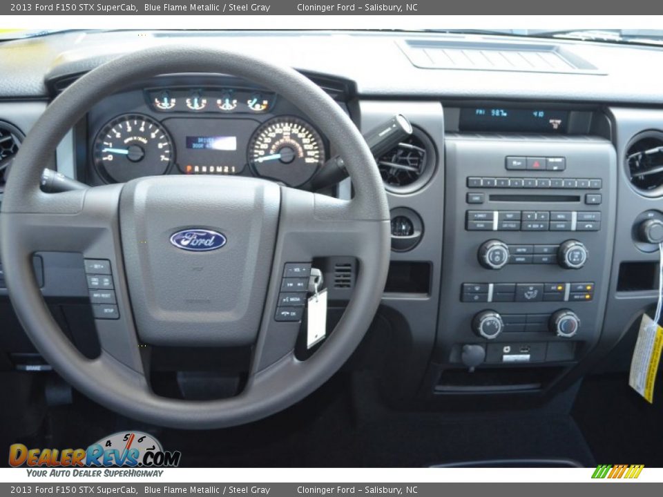 2013 Ford F150 STX SuperCab Blue Flame Metallic / Steel Gray Photo #23