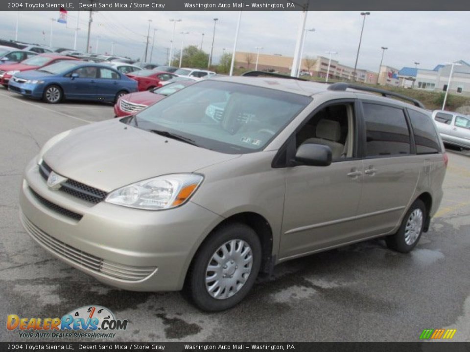 2004 Toyota Sienna LE Desert Sand Mica / Stone Gray Photo #4