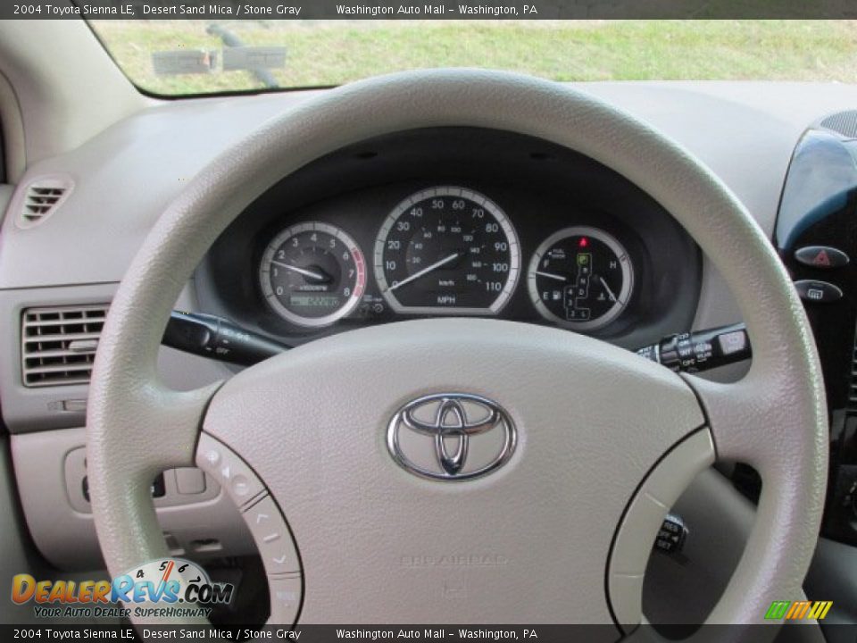 2004 Toyota Sienna LE Desert Sand Mica / Stone Gray Photo #16