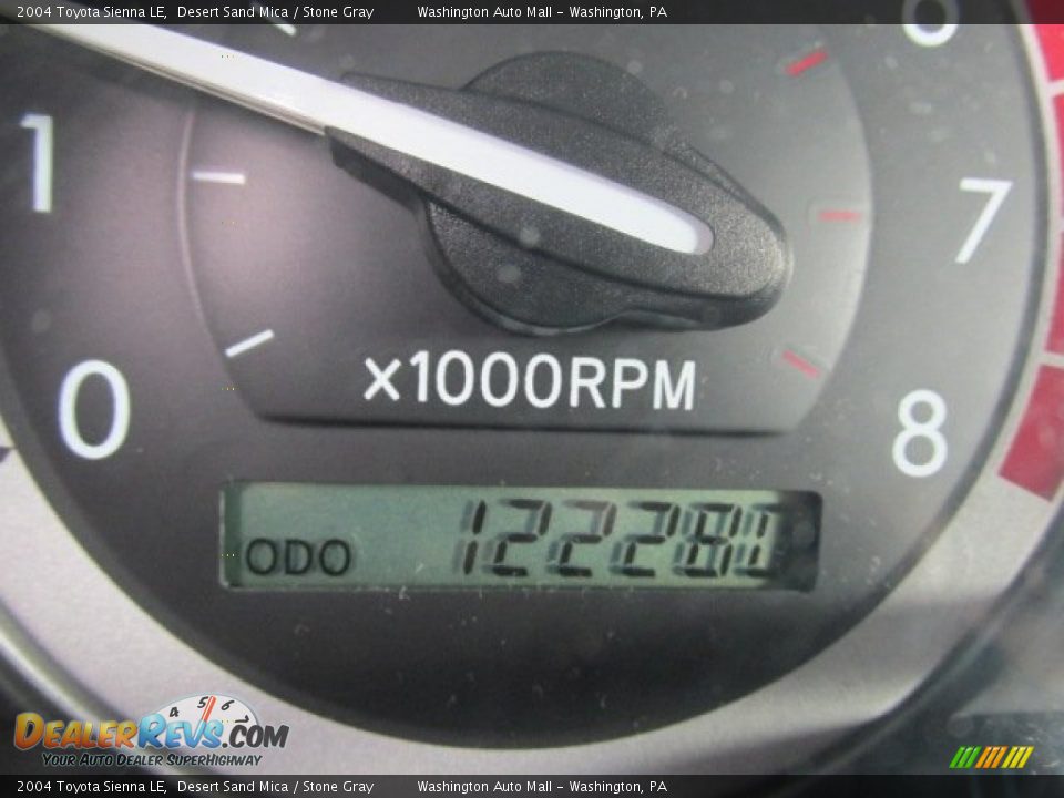 2004 Toyota Sienna LE Desert Sand Mica / Stone Gray Photo #19