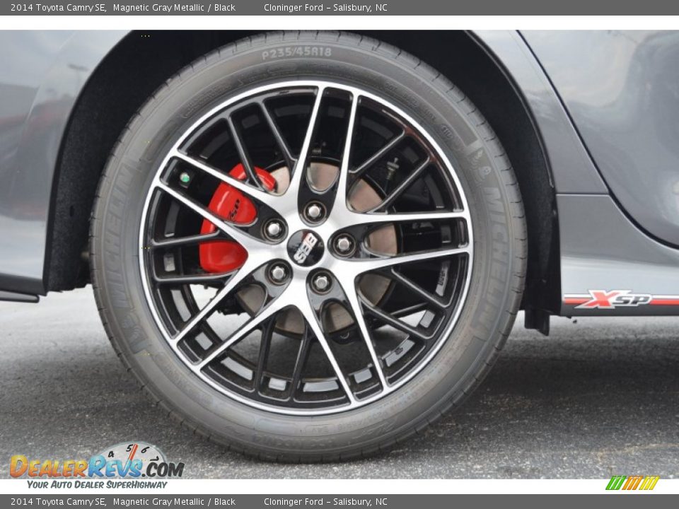 2014 Toyota Camry SE Magnetic Gray Metallic / Black Photo #21