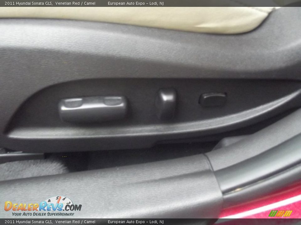 2011 Hyundai Sonata GLS Venetian Red / Camel Photo #17
