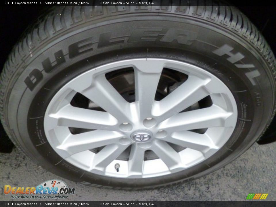 2011 Toyota Venza I4 Sunset Bronze Mica / Ivory Photo #9