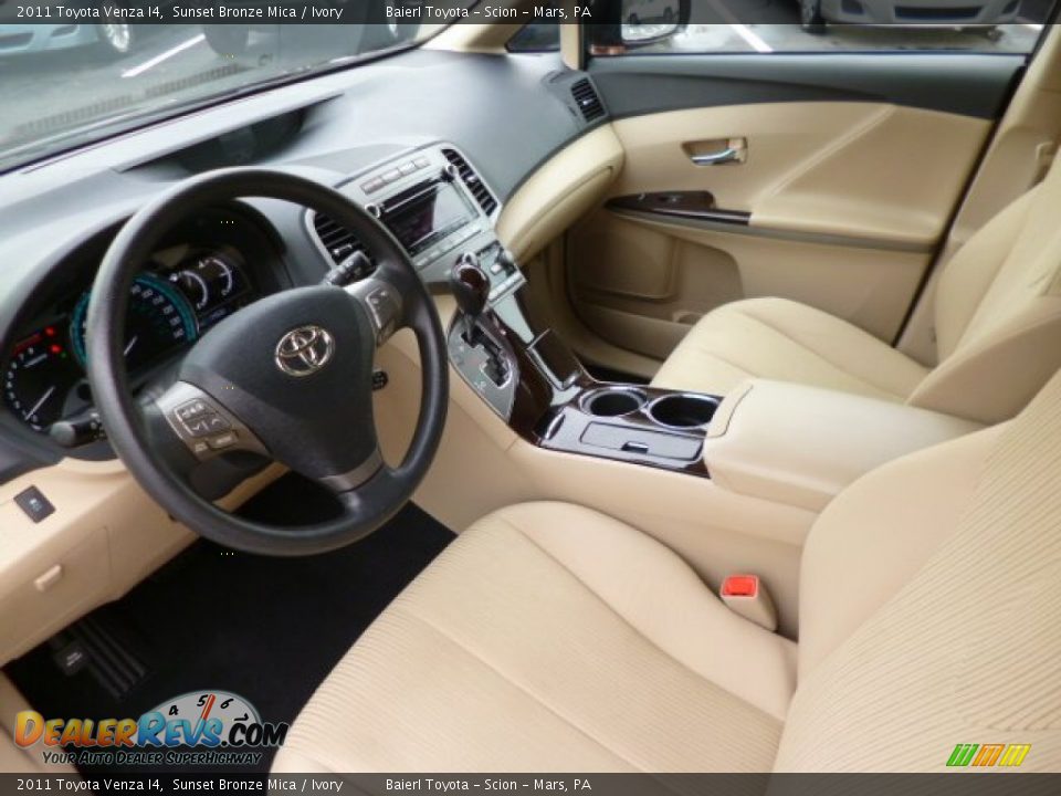 2011 Toyota Venza I4 Sunset Bronze Mica / Ivory Photo #16