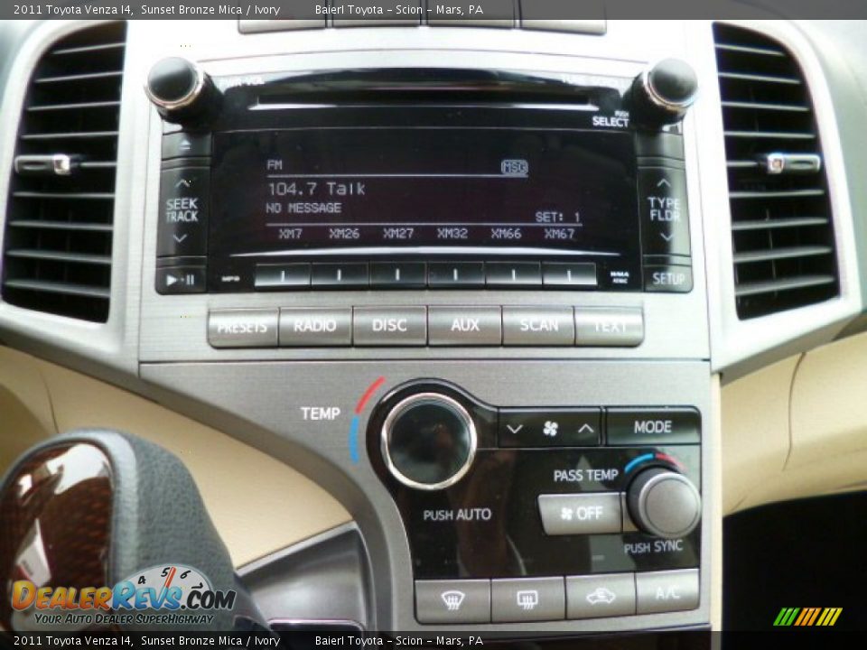 2011 Toyota Venza I4 Sunset Bronze Mica / Ivory Photo #19