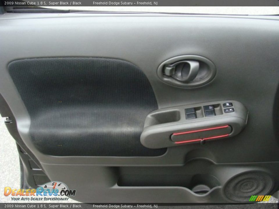 2009 Nissan Cube 1.8 S Super Black / Black Photo #7