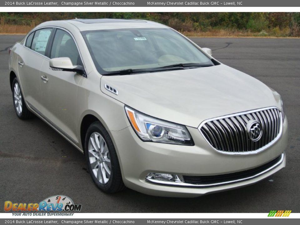 Front 3/4 View of 2014 Buick LaCrosse Leather Photo #1