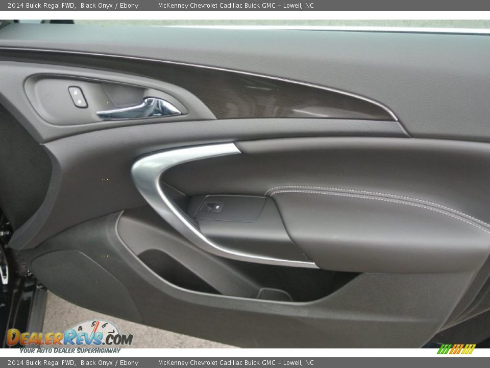 2014 Buick Regal FWD Black Onyx / Ebony Photo #20