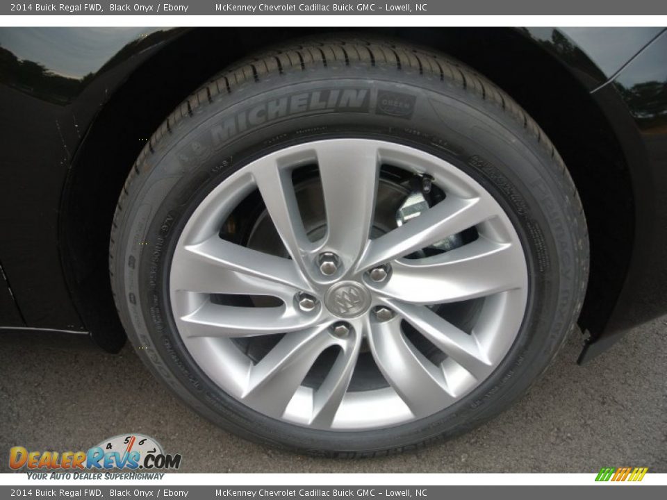 2014 Buick Regal FWD Black Onyx / Ebony Photo #21