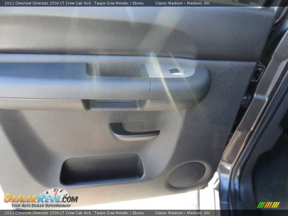 2011 Chevrolet Silverado 1500 LT Crew Cab 4x4 Taupe Gray Metallic / Ebony Photo #7