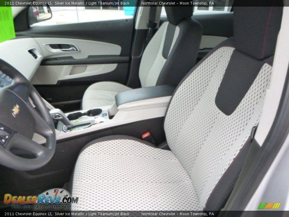 2011 Chevrolet Equinox LS Silver Ice Metallic / Light Titanium/Jet Black Photo #10