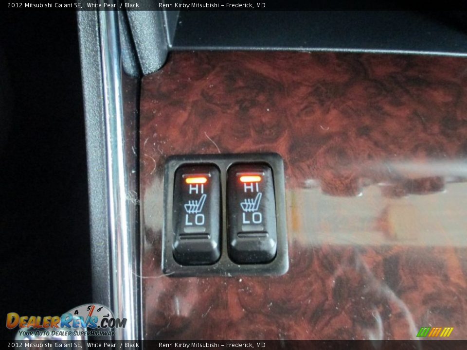 2012 Mitsubishi Galant SE White Pearl / Black Photo #24