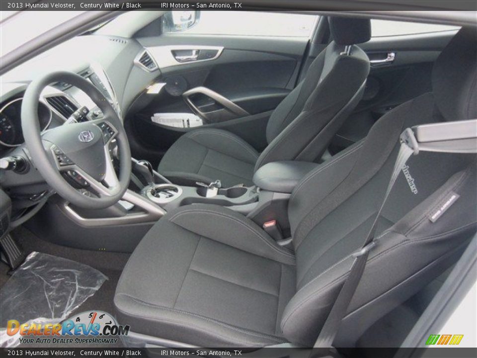 2013 Hyundai Veloster Century White / Black Photo #5