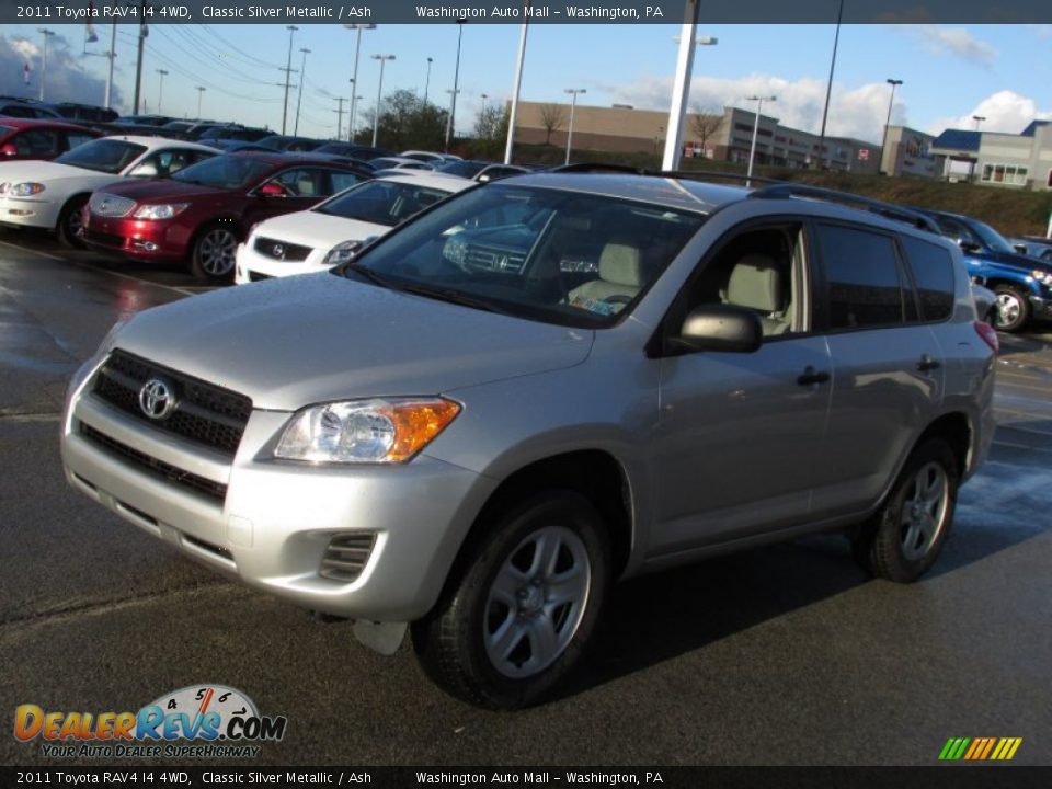 2011 Toyota RAV4 I4 4WD Classic Silver Metallic / Ash Photo #4