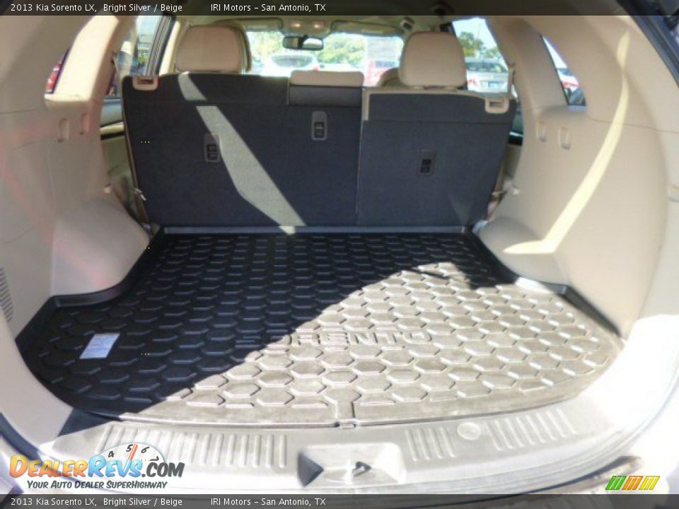 2013 Kia Sorento LX Bright Silver / Beige Photo #6