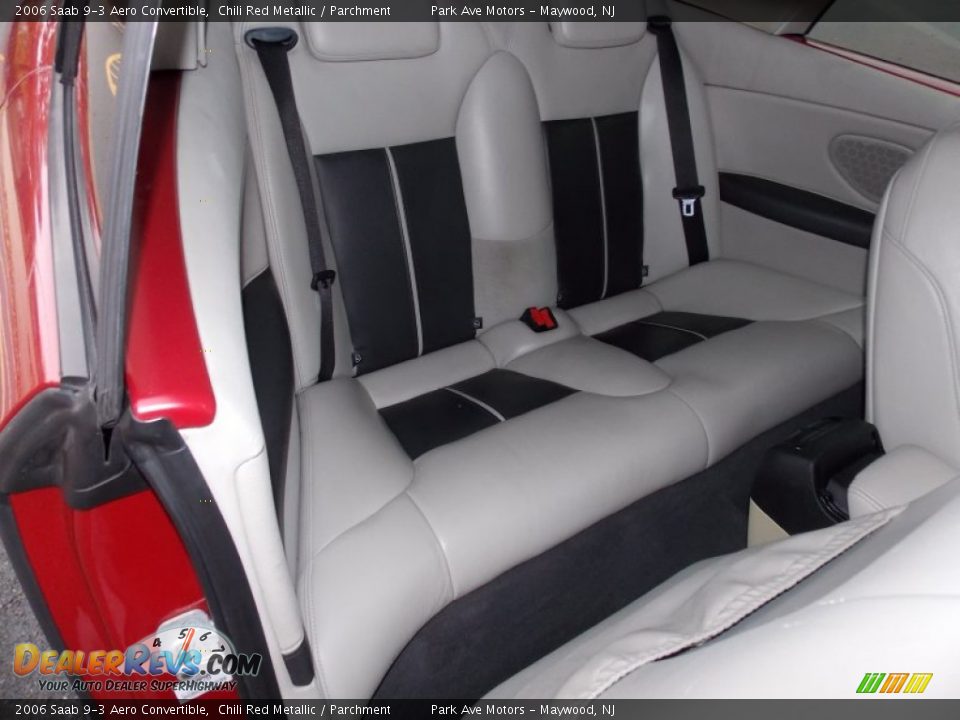 2006 Saab 9-3 Aero Convertible Chili Red Metallic / Parchment Photo #18