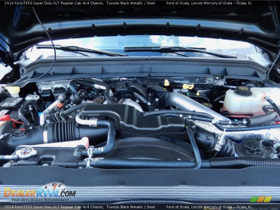 2014 Ford F350 Super Duty XLT Regular Cab 4x4 Chassis 6.7 Liter OHV 32-Valve B20 Power Stroke Turbo-Diesel V8 Engine Photo #10