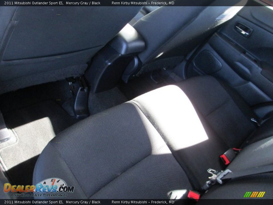 2011 Mitsubishi Outlander Sport ES Mercury Gray / Black Photo #25