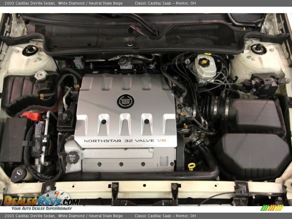 2003 Cadillac DeVille Sedan White Diamond / Neutral Shale Beige Photo #16