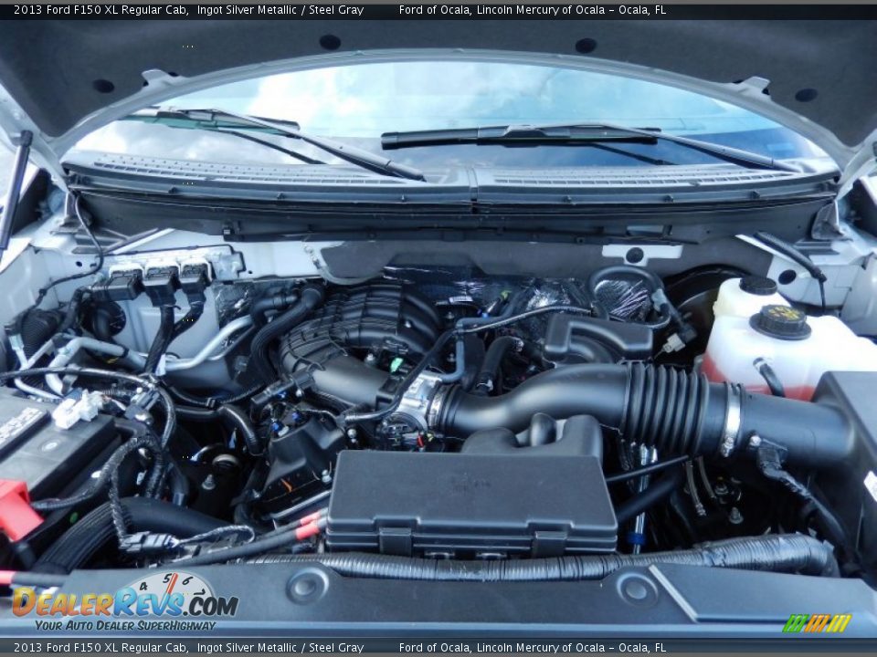 2013 Ford F150 XL Regular Cab Ingot Silver Metallic / Steel Gray Photo #10