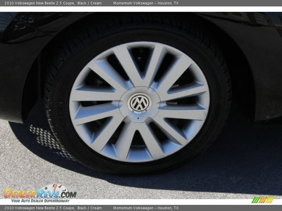 2010 Volkswagen New Beetle 2.5 Coupe Black / Cream Photo #4