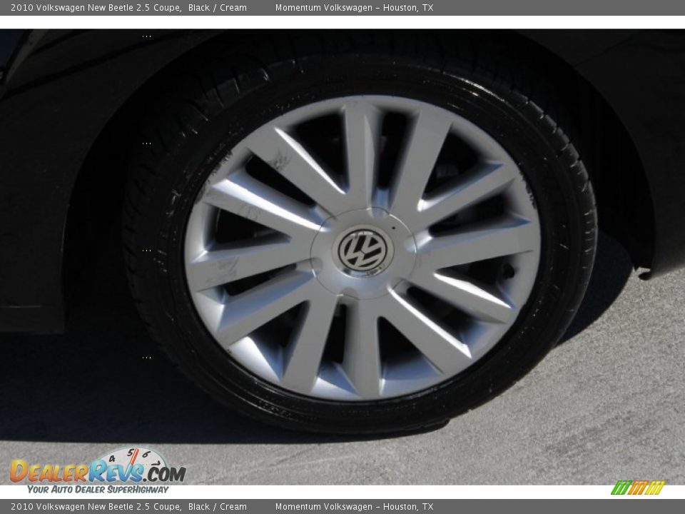 2010 Volkswagen New Beetle 2.5 Coupe Black / Cream Photo #12